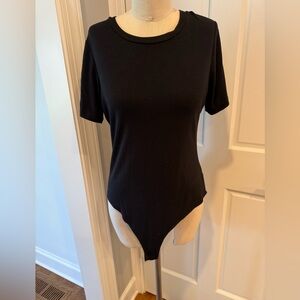 Mango Pop Scoop Neck Bodysuit Short Sleeve Black Size XXL 3 Snap Closure. Guc.